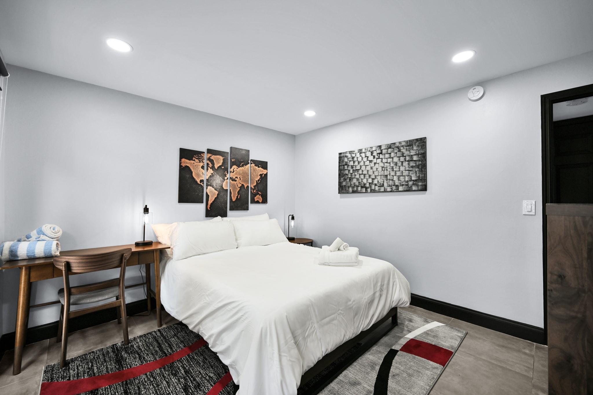 621 NE 28th St Wilton Manors, FL 33334