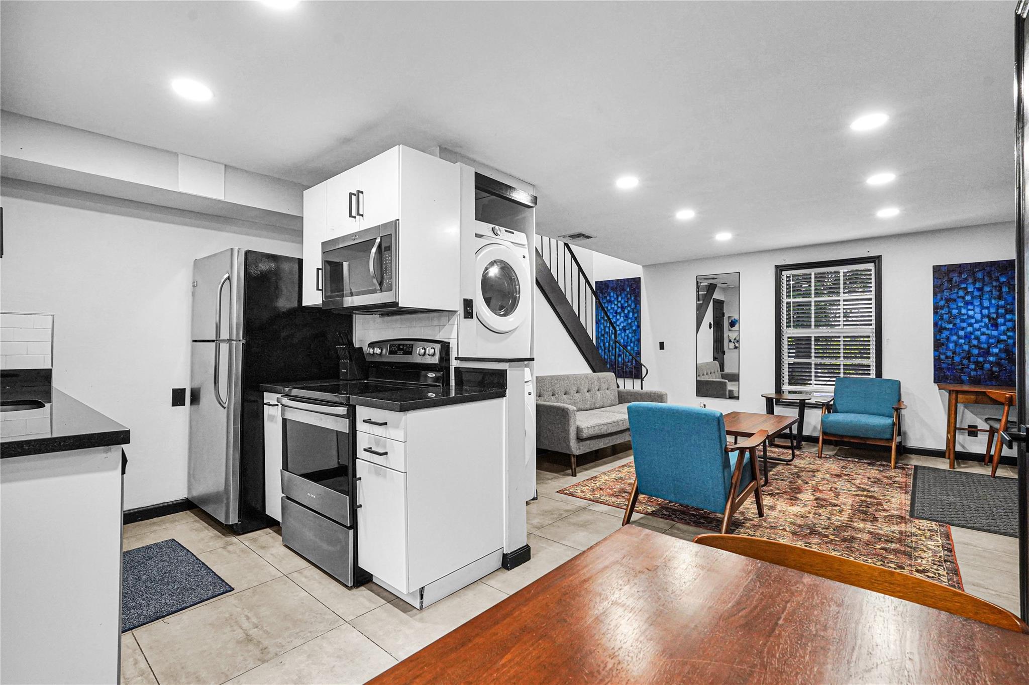 621 NE 28th St Wilton Manors, FL 33334