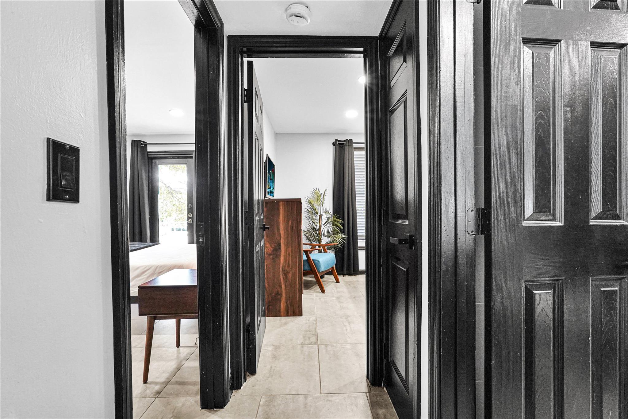 621 NE 28th St Wilton Manors, FL 33334