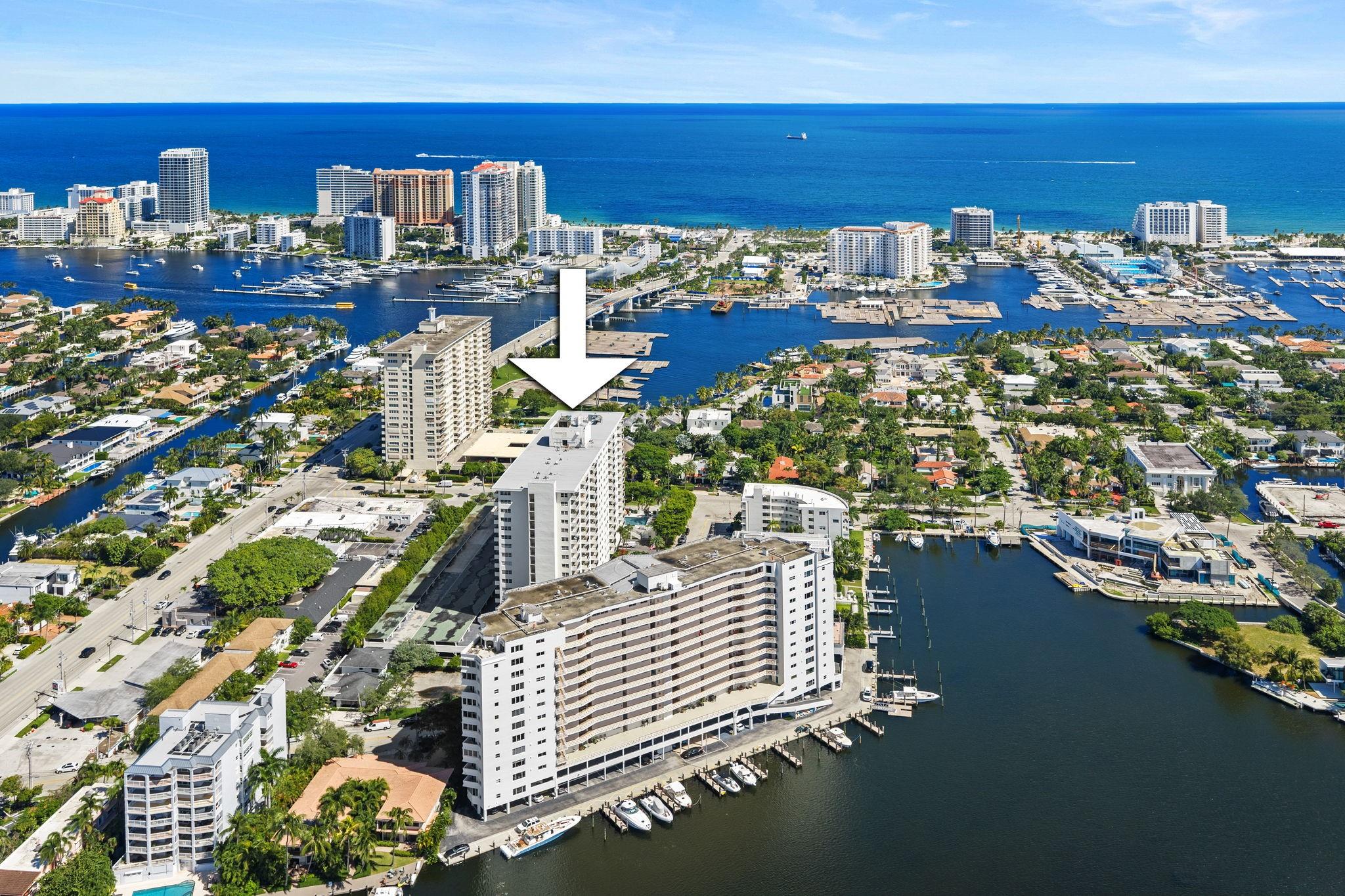 340 Sunset Dr #401