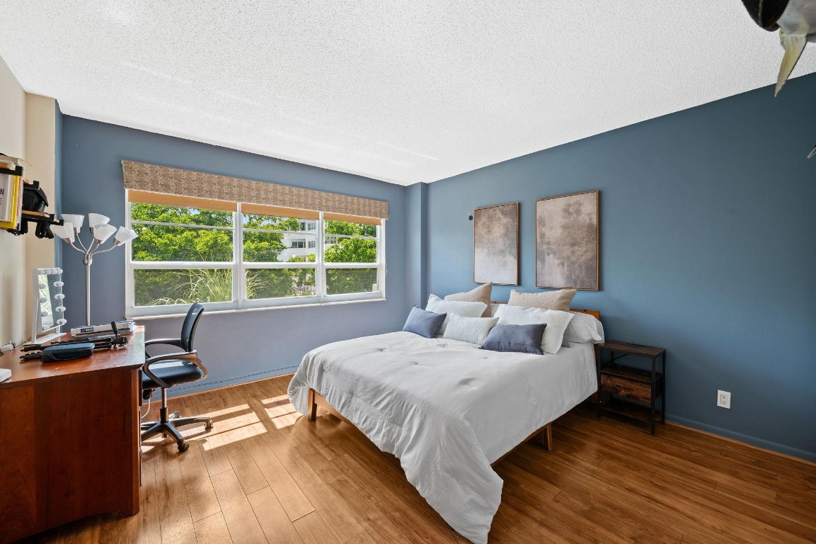 340 Sunset #401 Fort Lauderdale, FL 33301