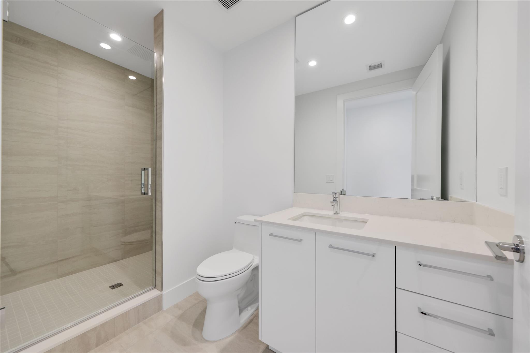 151 N Seabreeze Blvd #903E Fort Lauderdale, FL 33304