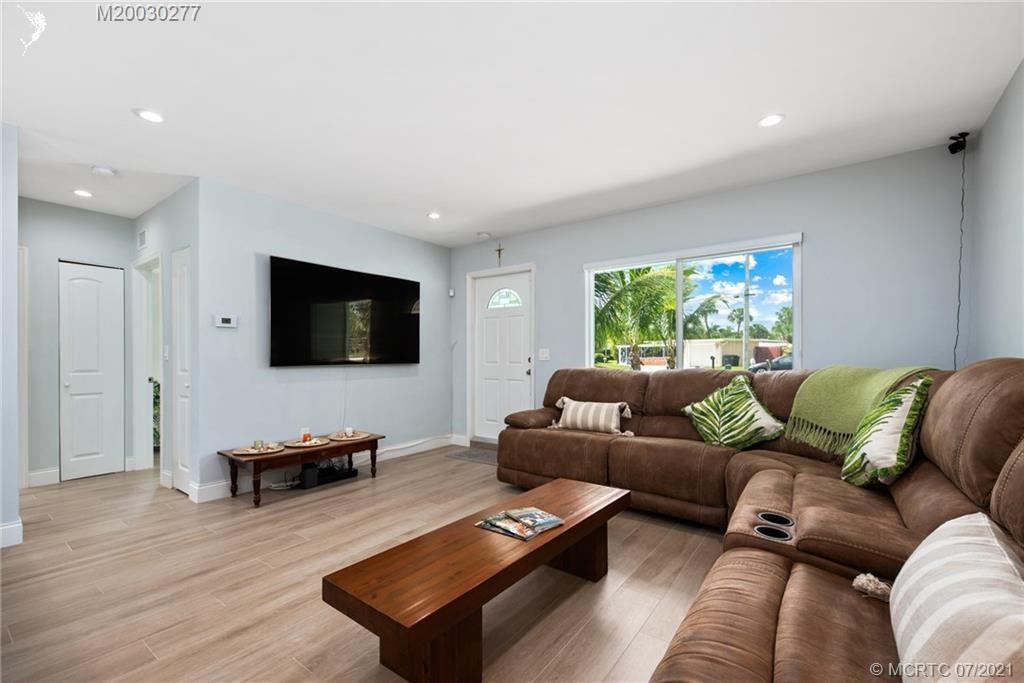 356 Granada Hutchinson Island, FL 34949