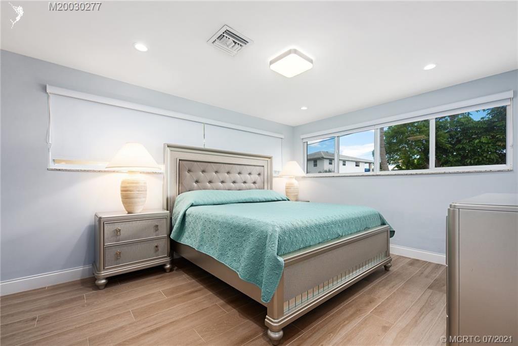 356 Granada Hutchinson Island, FL 34949