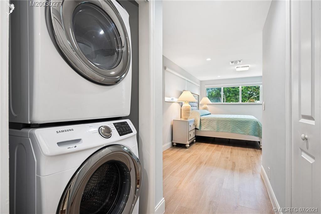 356 Granada Hutchinson Island, FL 34949