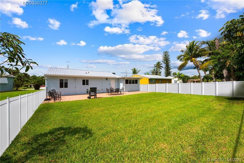 356 Granada Hutchinson Island, FL 34949