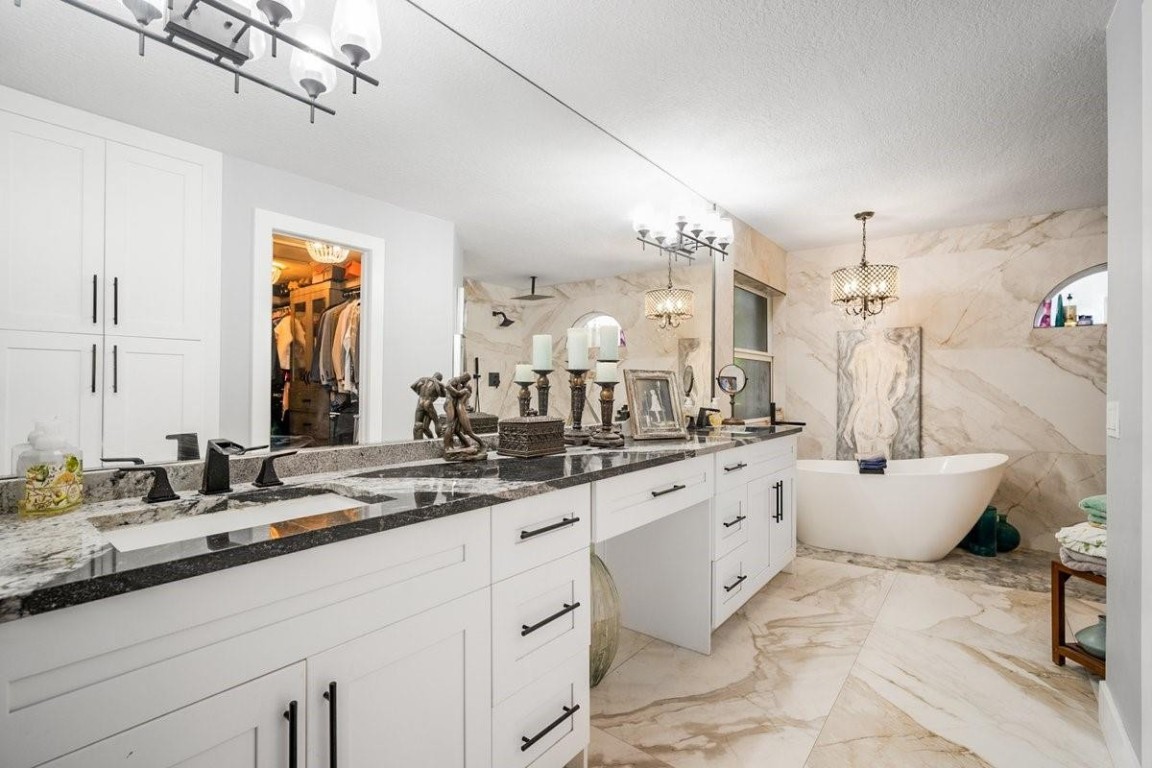 1558 Grantham Dr Wellington, FL 33414