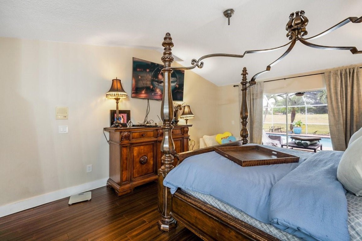 1558 Grantham Dr Wellington, FL 33414