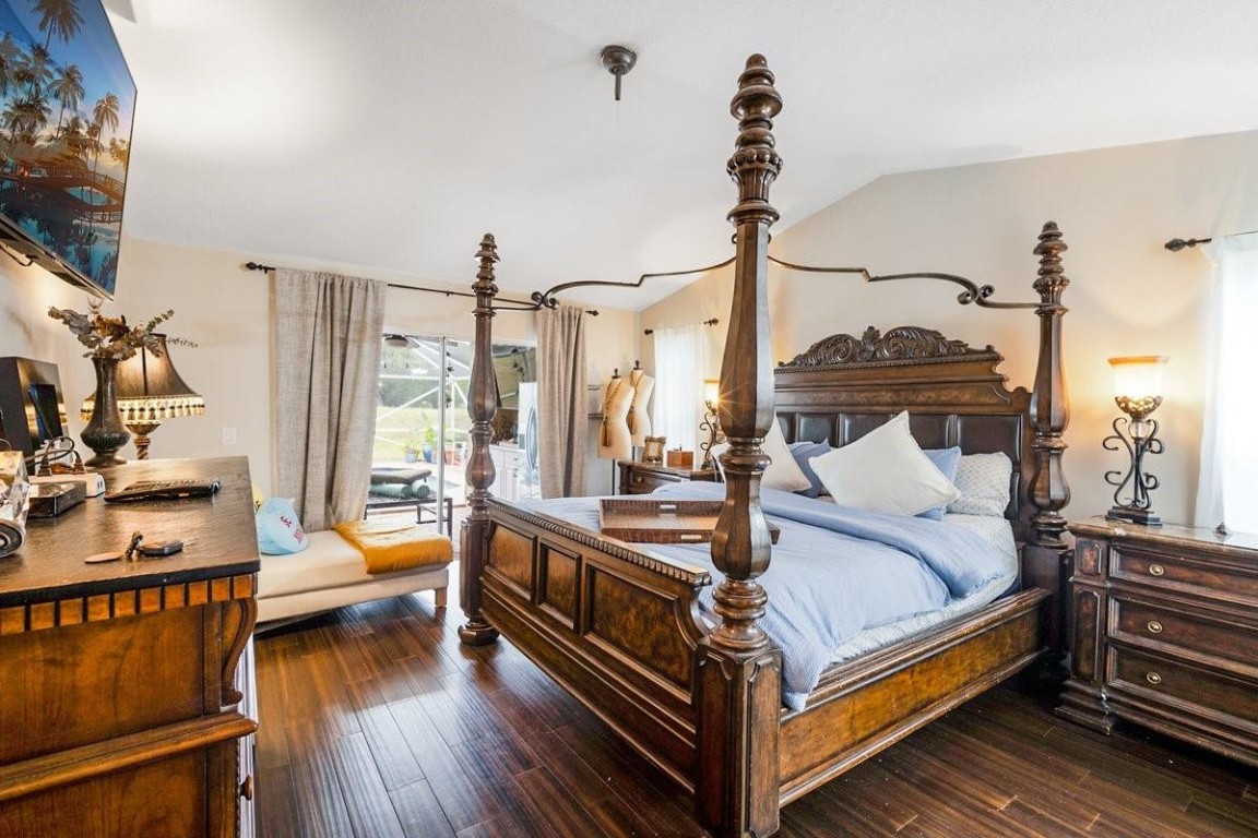 1558 Grantham Dr Wellington, FL 33414