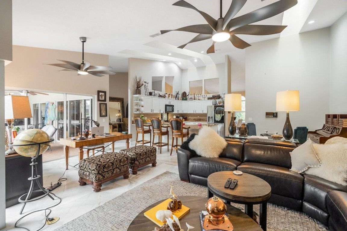 1558 Grantham Dr Wellington, FL 33414