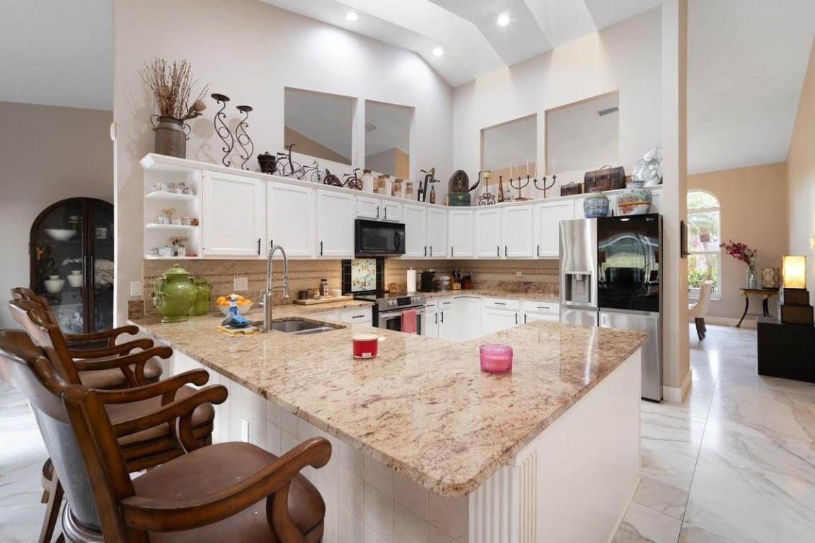 1558 Grantham Dr Wellington, FL 33414