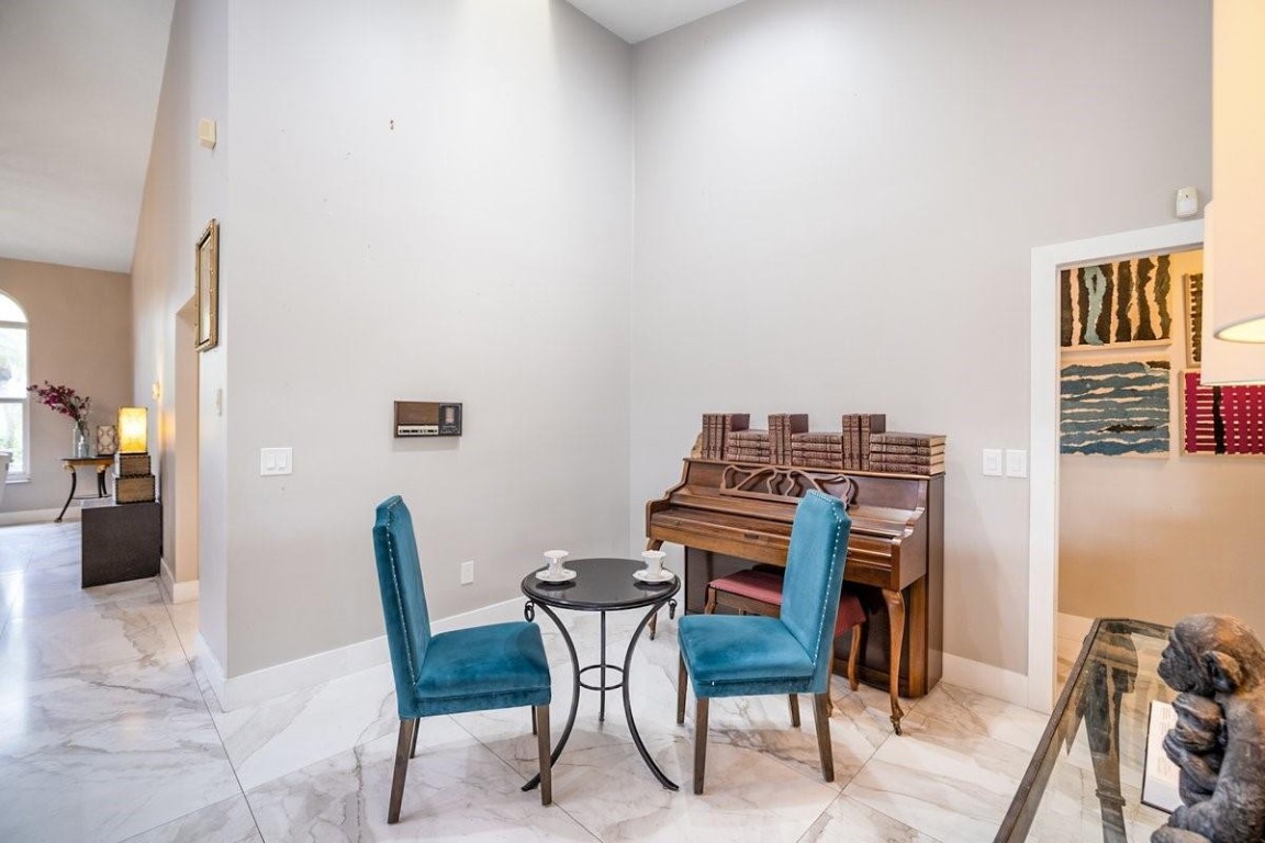 1558 Grantham Dr Wellington, FL 33414