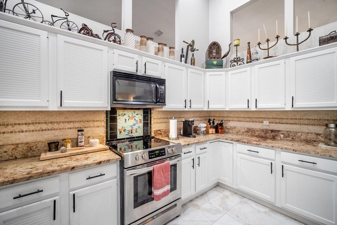 1558 Grantham Dr Wellington, FL 33414