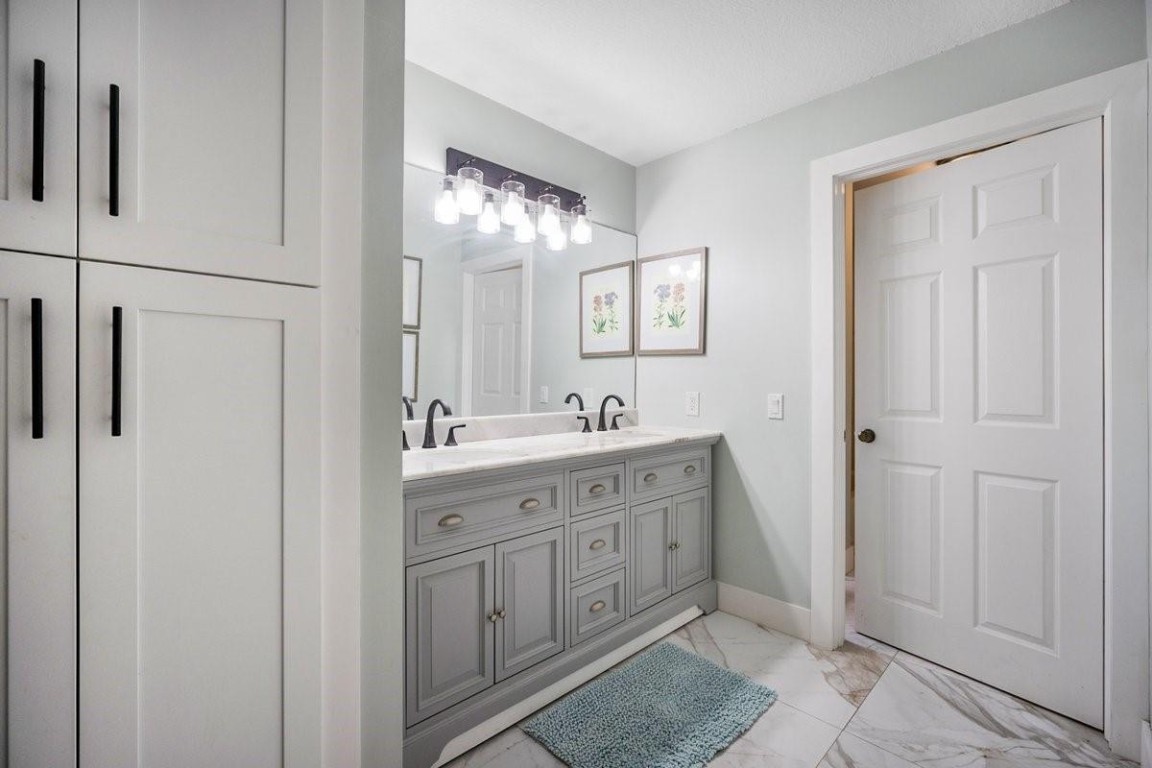 1558 Grantham Dr Wellington, FL 33414