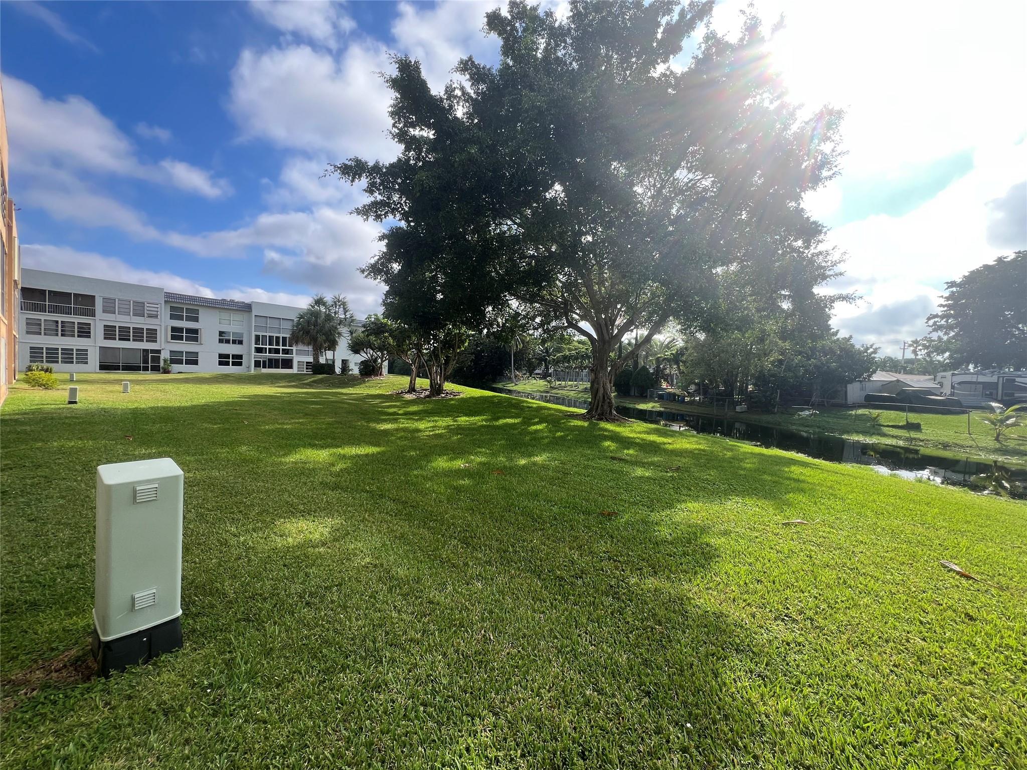 6670 Royal Palm Blvd #106K