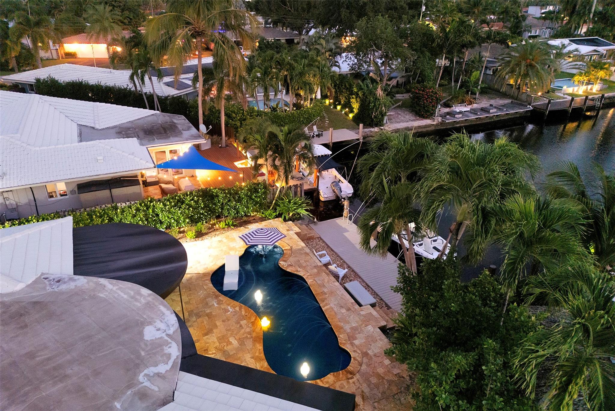 1500 NE 24th St Wilton Manors, FL 33305