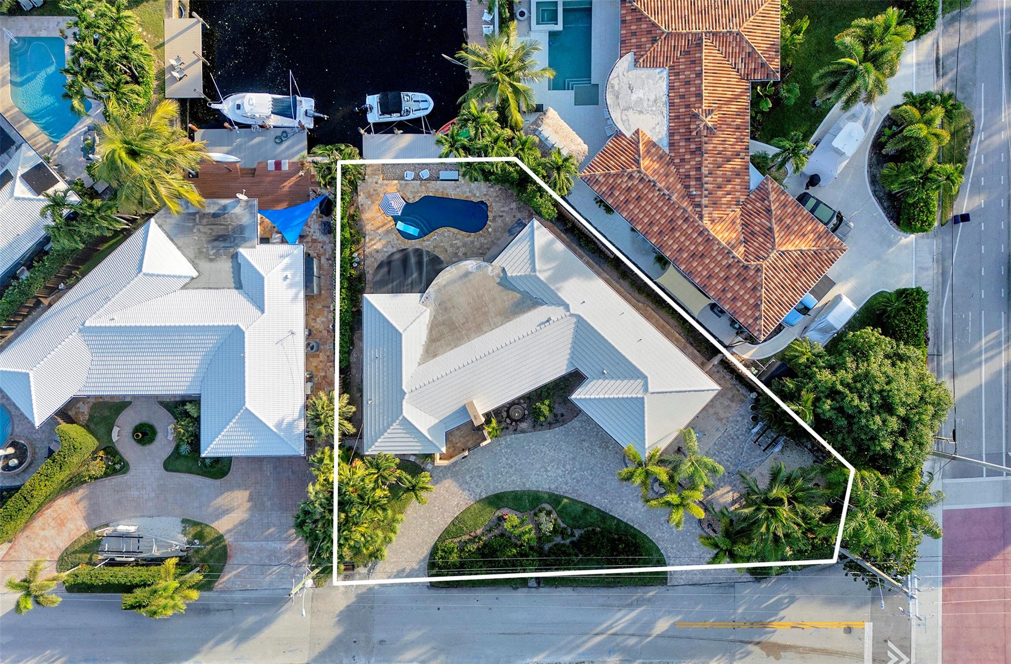 1500 NE 24th St Wilton Manors, FL 33305