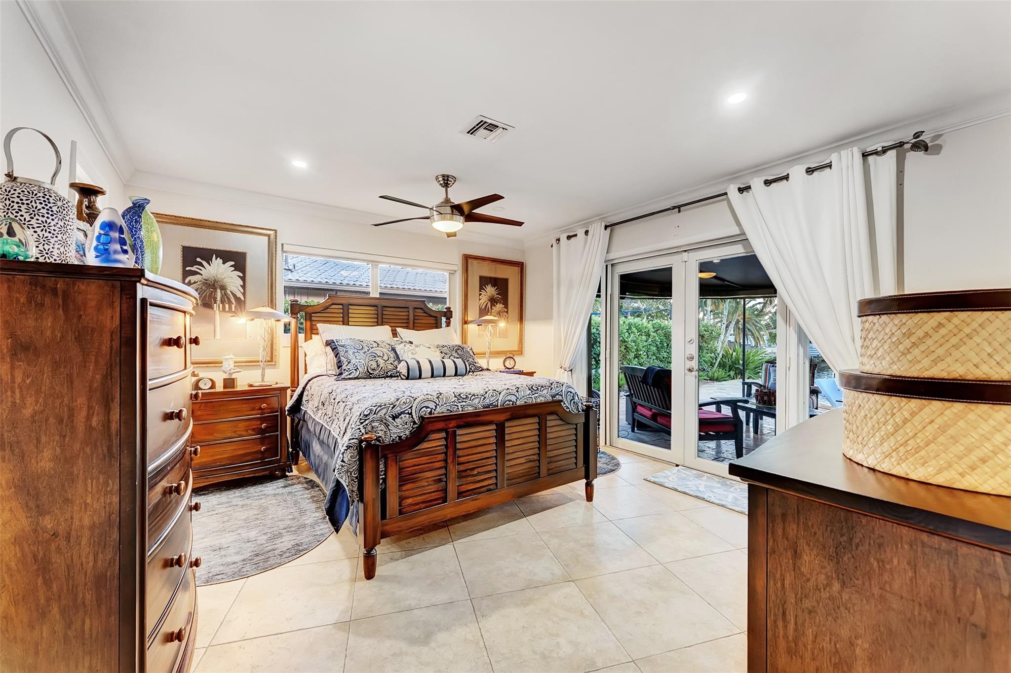 1500 NE 24th St Wilton Manors, FL 33305