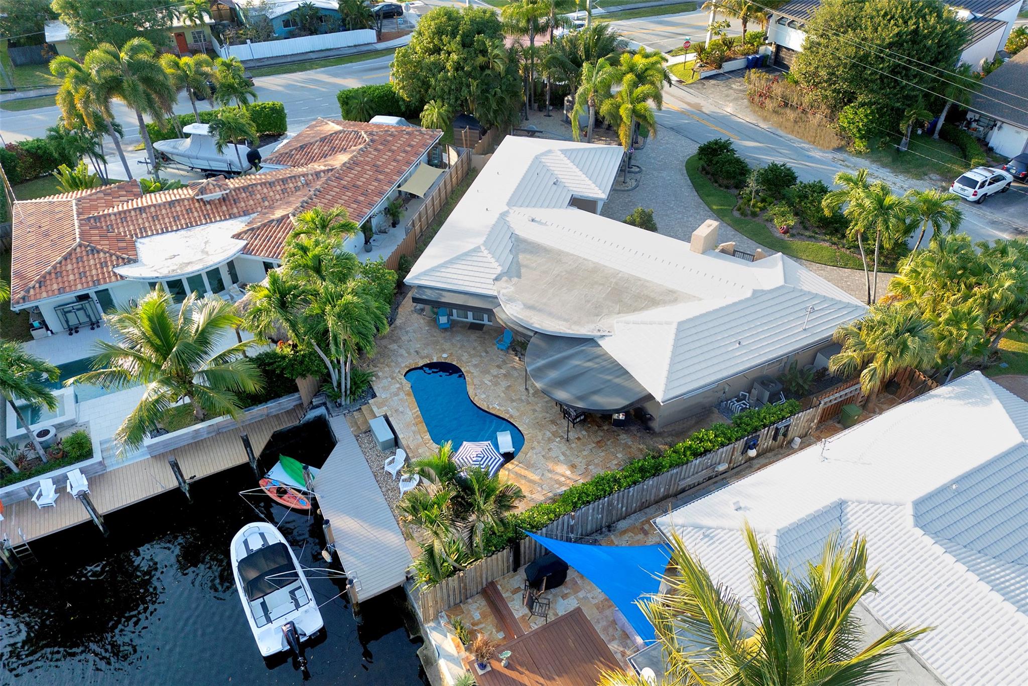 1500 NE 24th St Wilton Manors, FL 33305