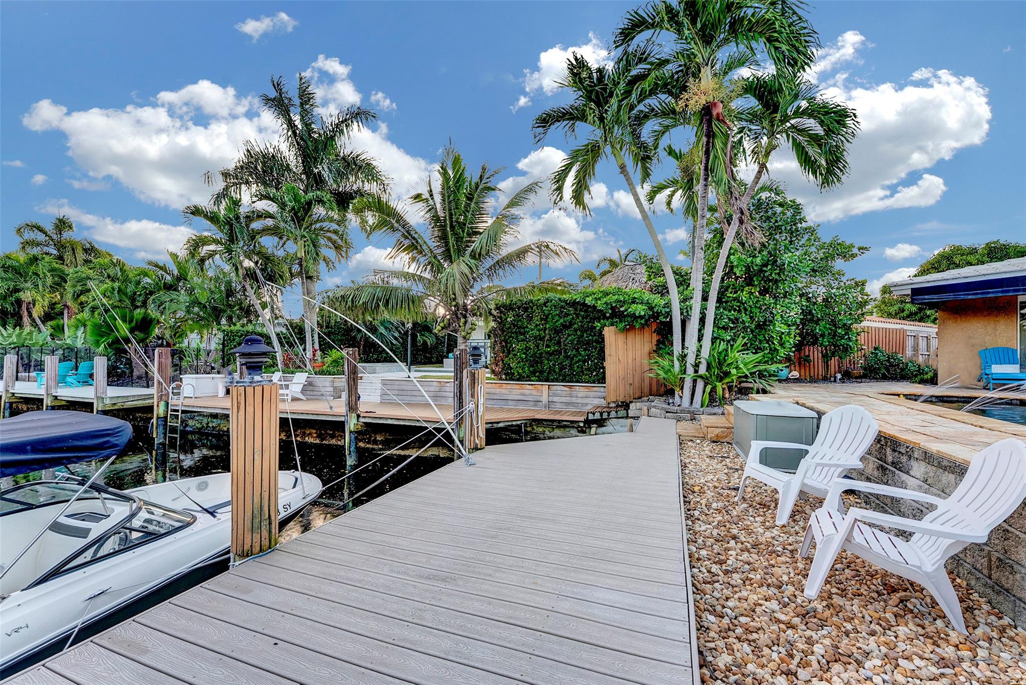 1500 NE 24th St Wilton Manors, FL 33305