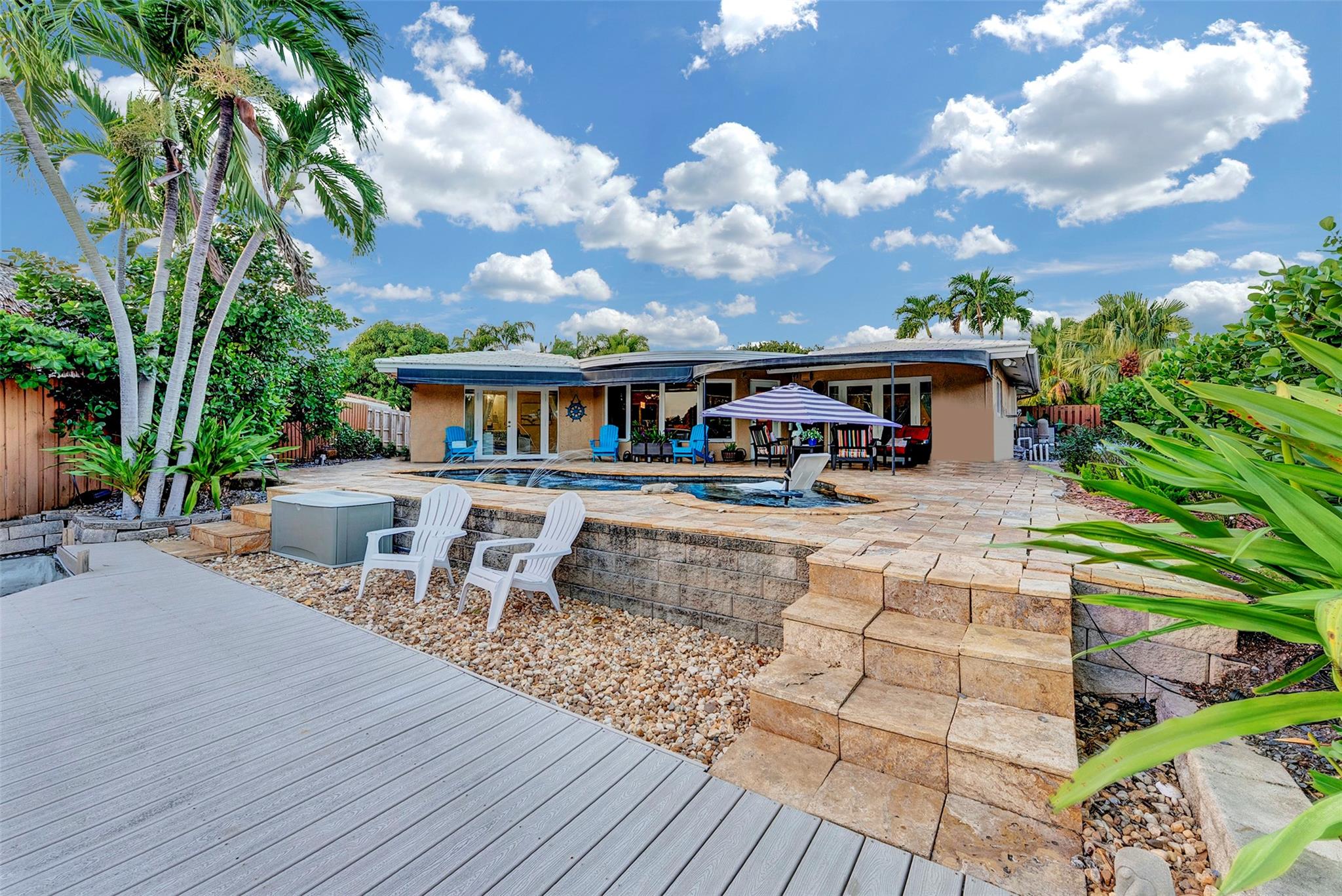 1500 NE 24th St Wilton Manors, FL 33305