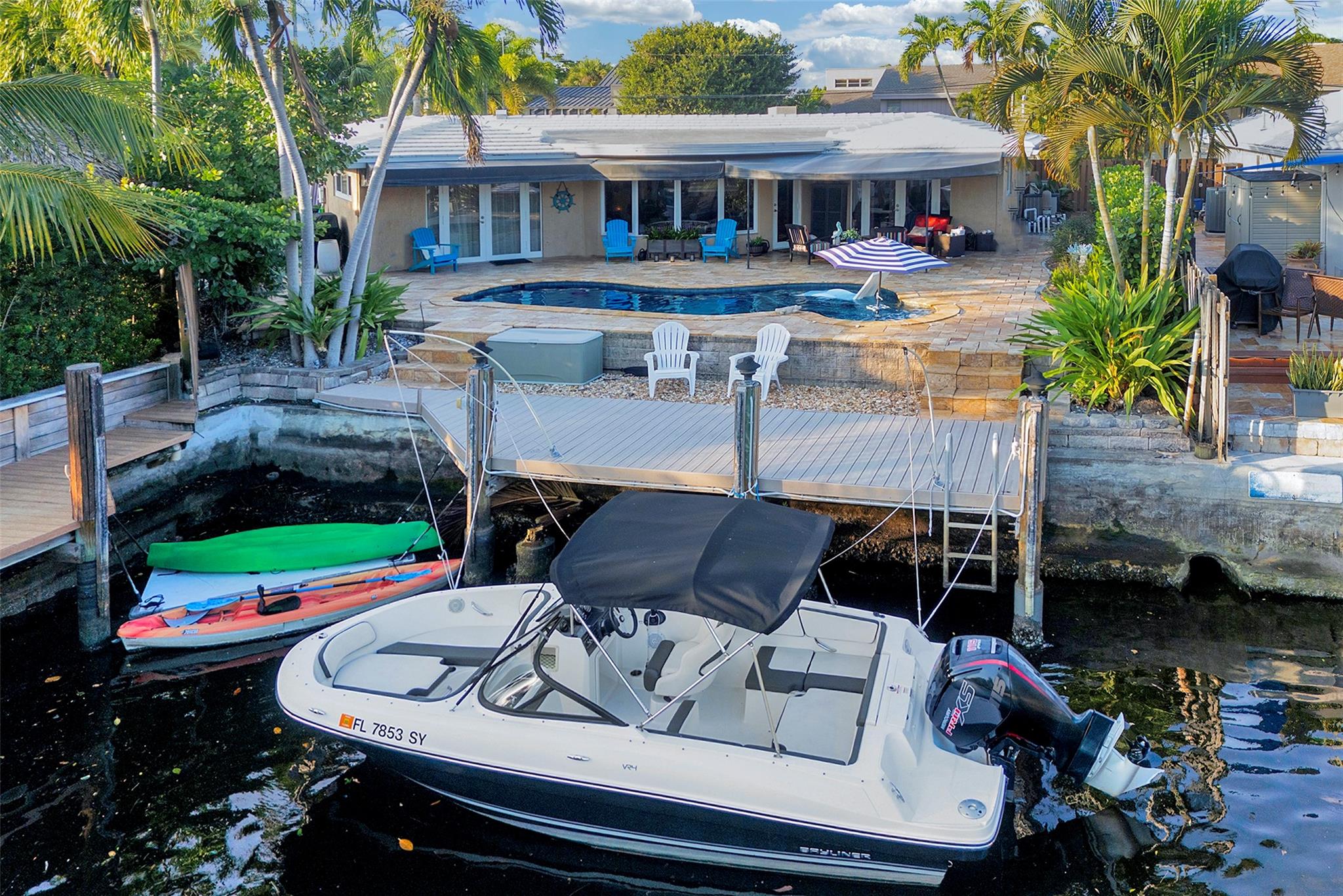 1500 NE 24th St Wilton Manors, FL 33305