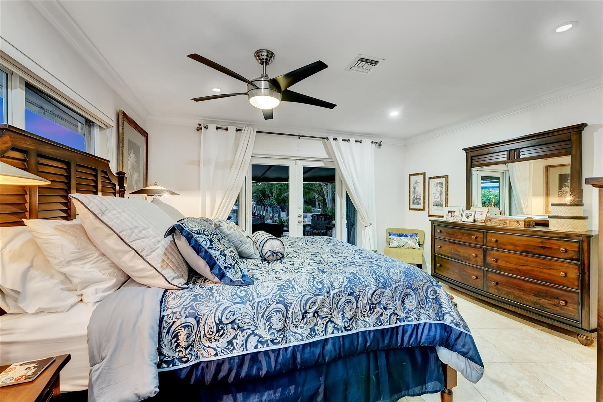 1500 NE 24th St Wilton Manors, FL 33305