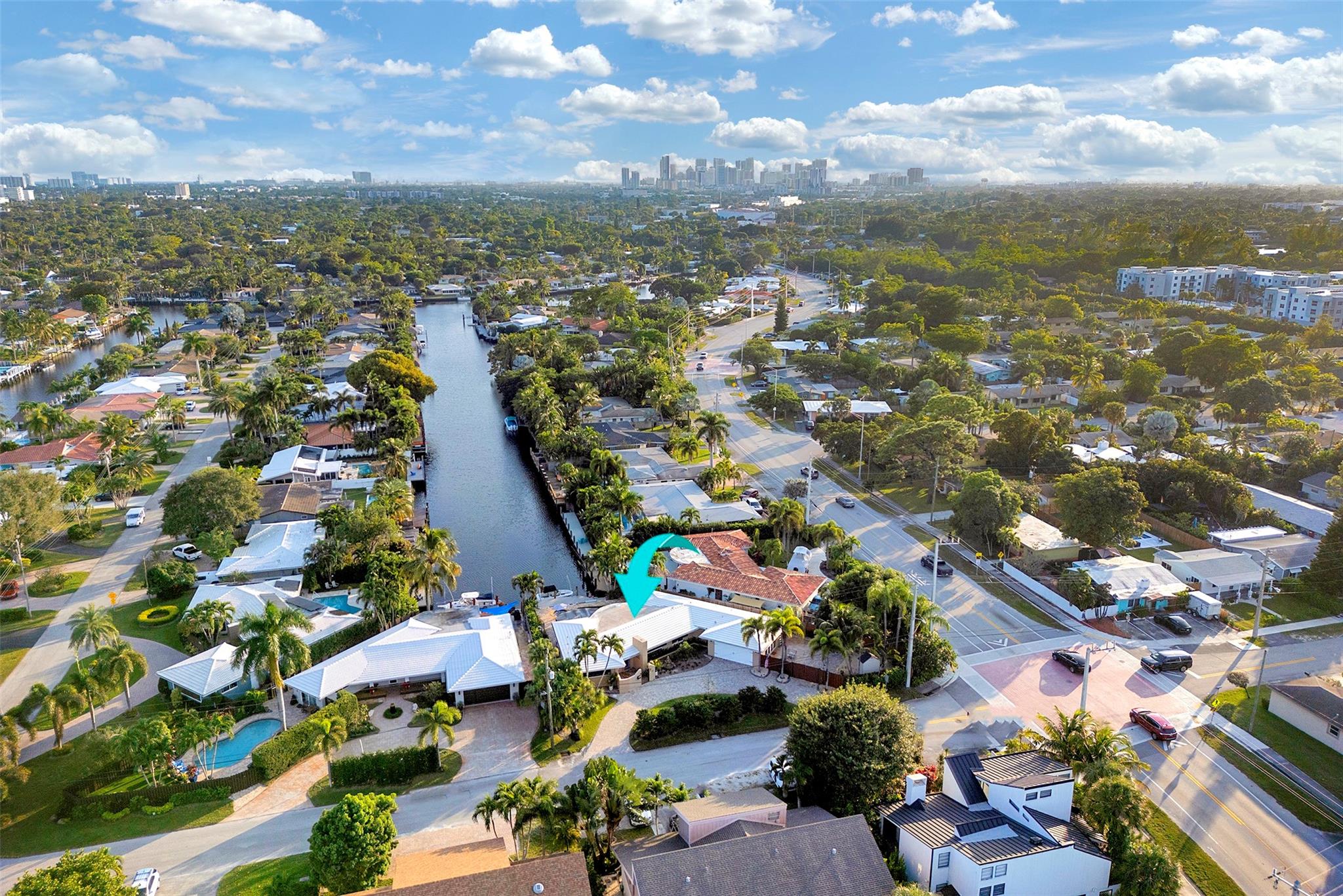 1500 NE 24th St Wilton Manors, FL 33305