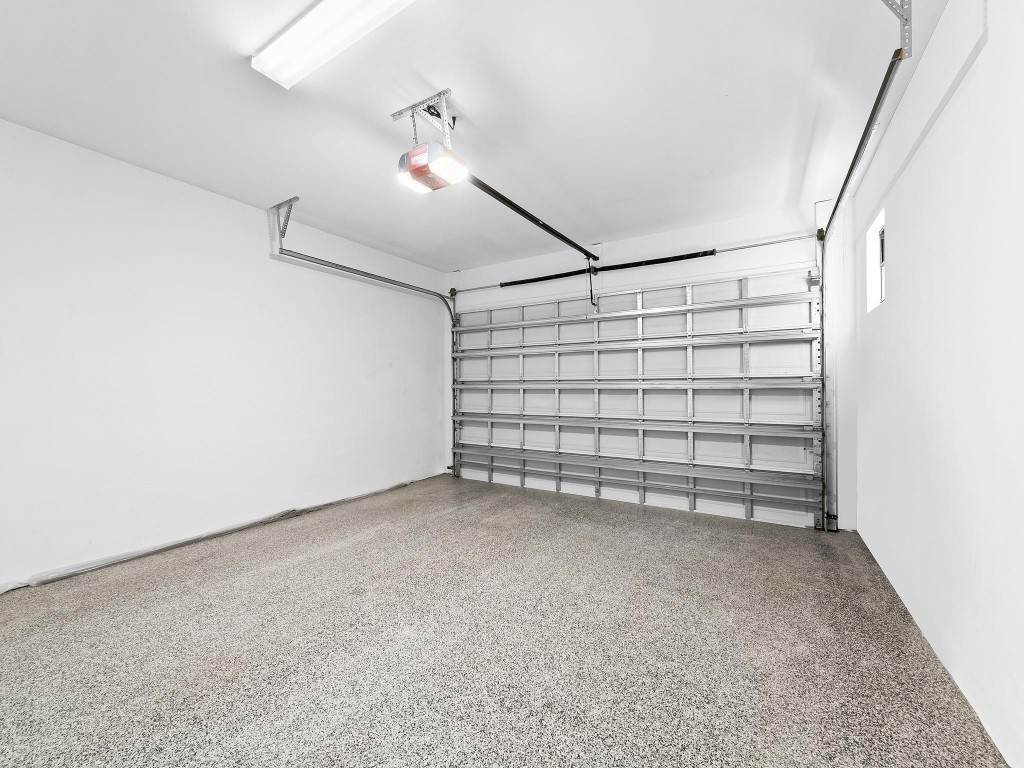 1215 N Victoria Park Rd Fort Lauderdale, FL 33304