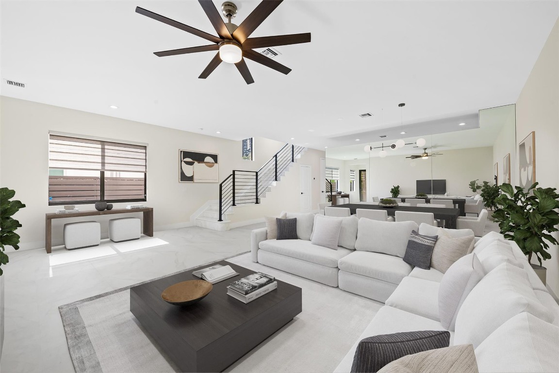 1215 N Victoria Park Rd Fort Lauderdale, FL 33304