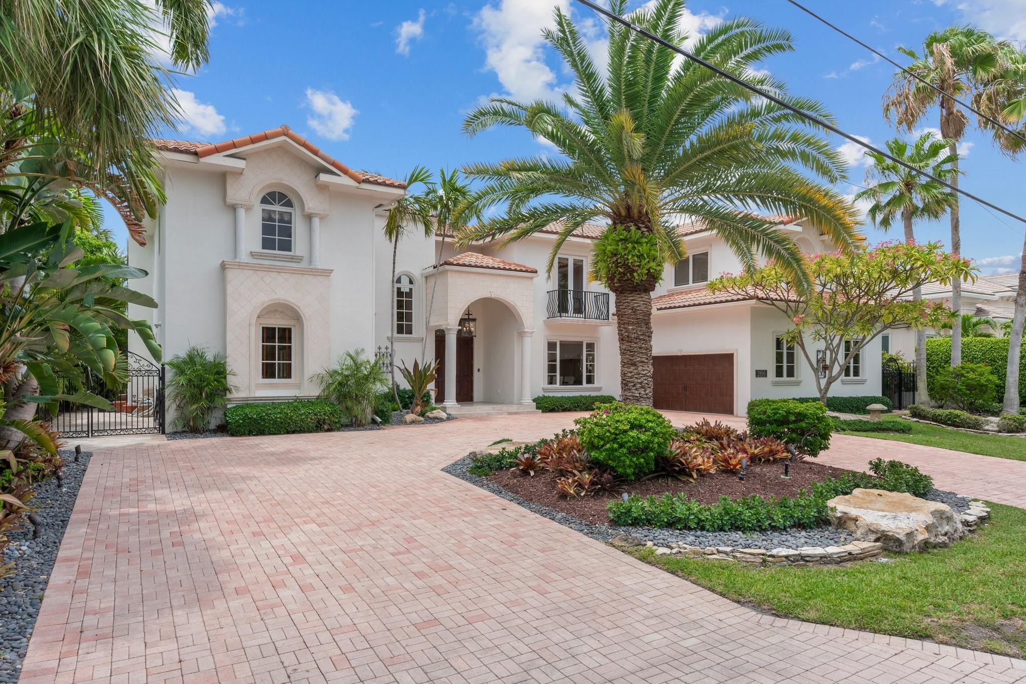 2890 NE 27th St Fort Lauderdale, FL 33306