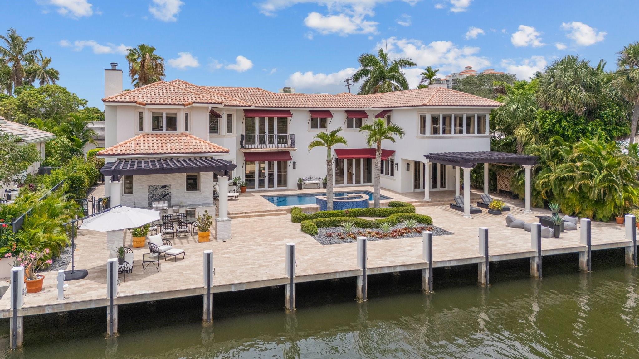 2890 NE 27th St Fort Lauderdale, FL 33306