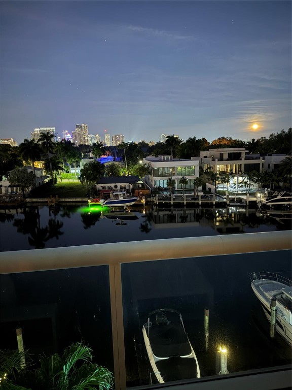 45 Hendricks #403 Fort Lauderdale, FL 33301