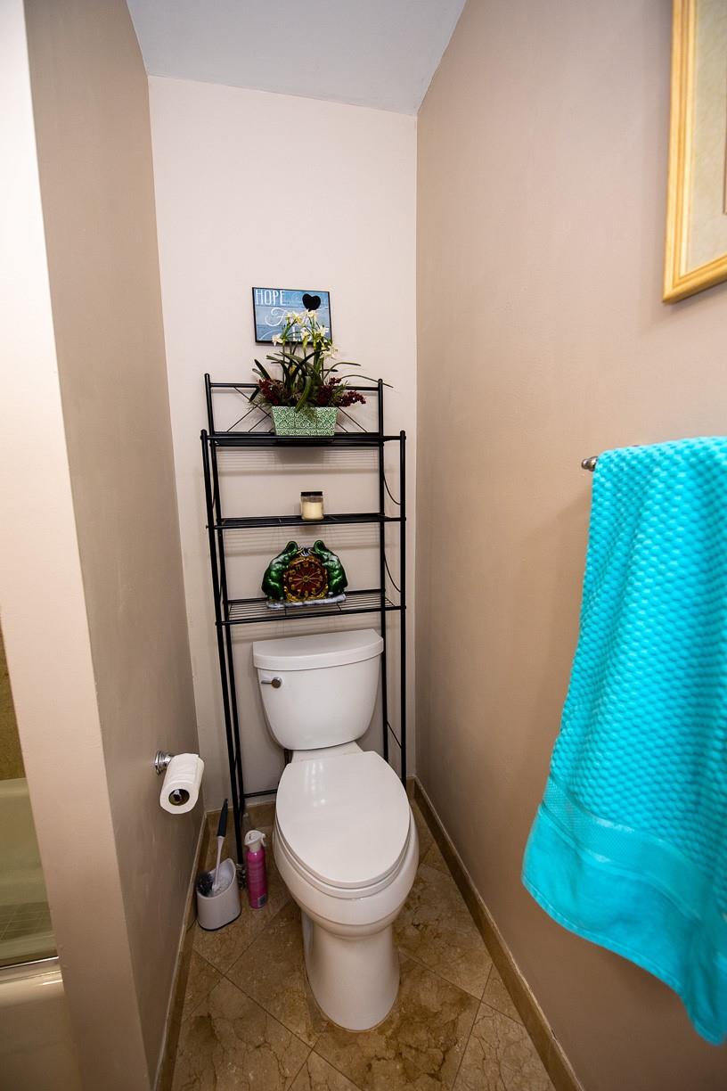 11040 NW 16th St Pembroke Pines, FL 33026