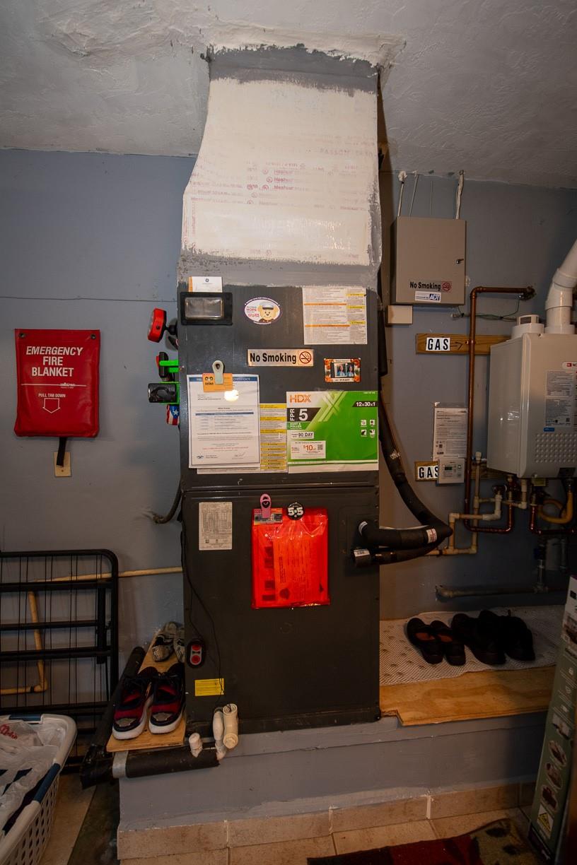 11040 NW 16th St Pembroke Pines, FL 33026