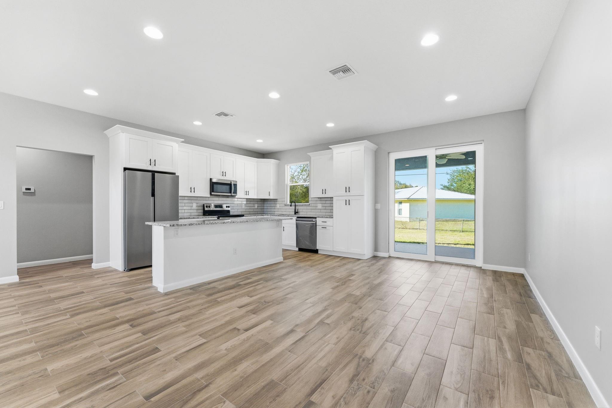 3269 NW 24th Ave Okeechobee, FL 34972