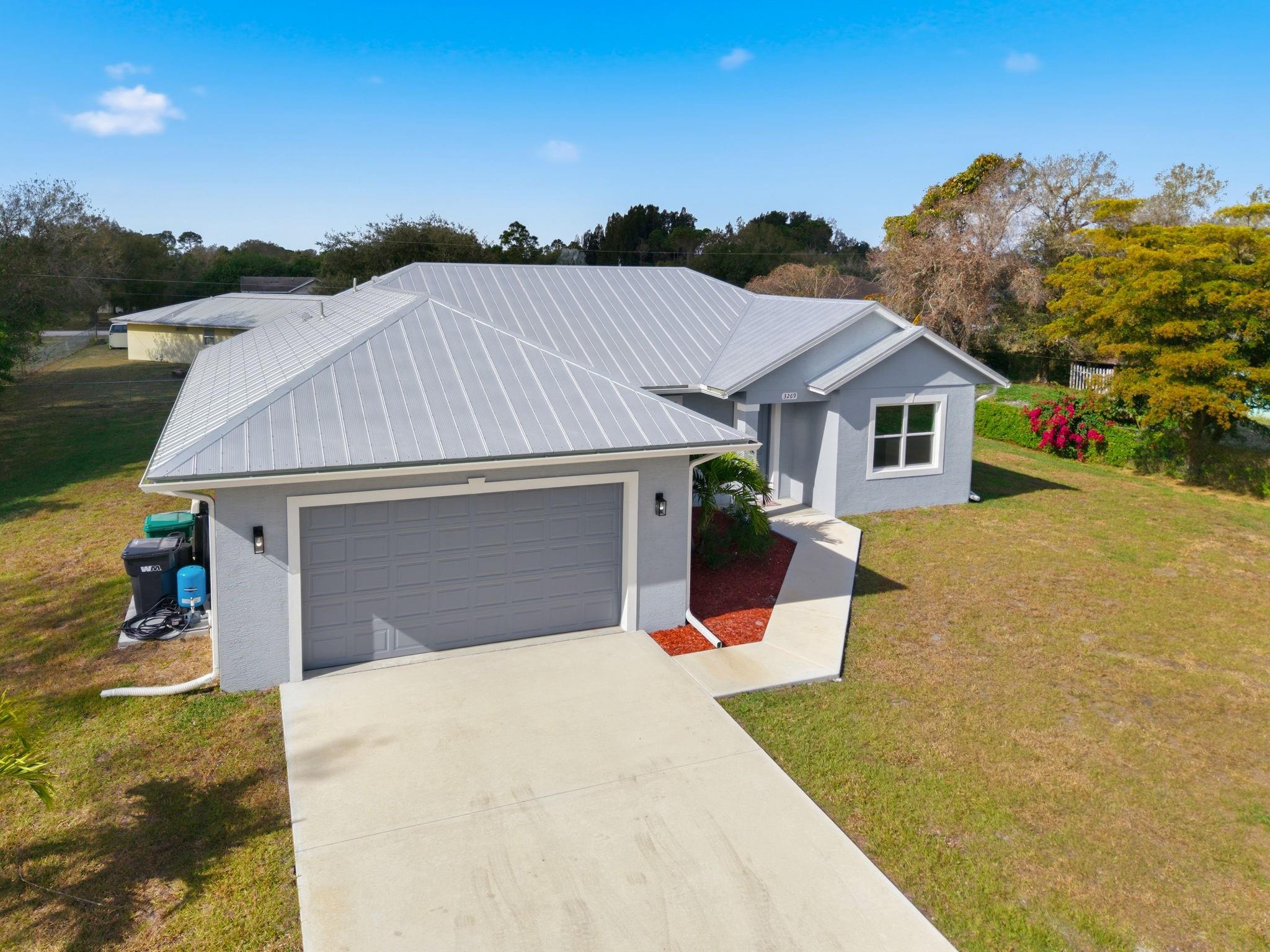 3269 NW 24th Ave Okeechobee, FL 34972