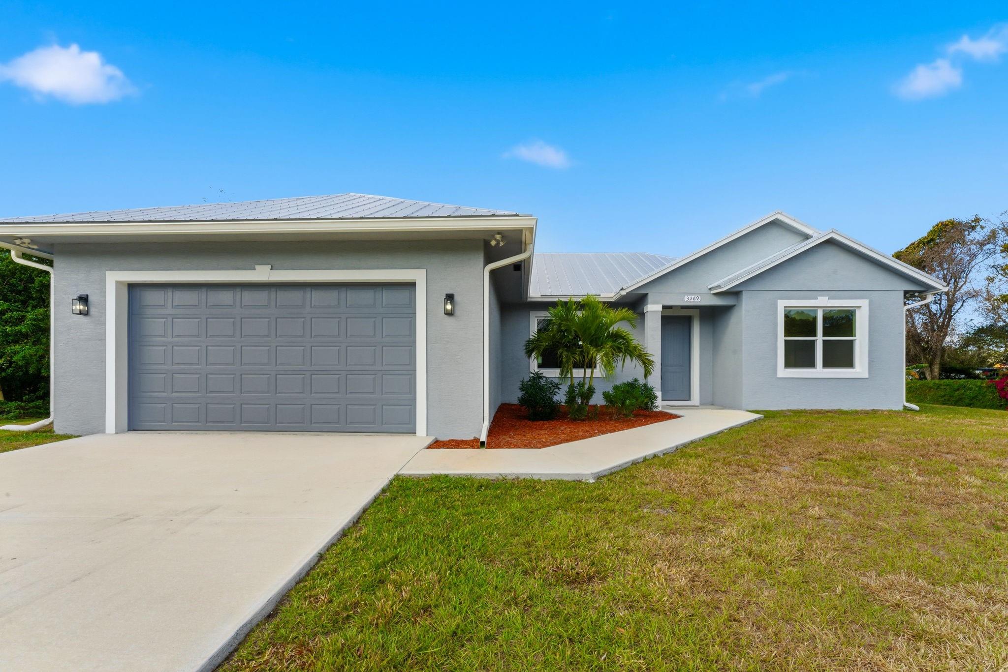 3269 NW 24th Ave Okeechobee, FL 34972