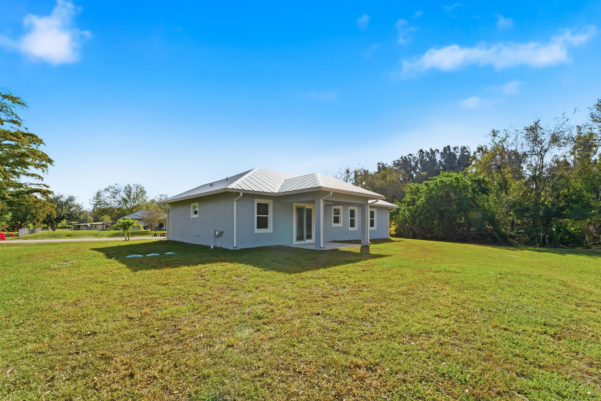 3269 NW 24th Ave Okeechobee, FL 34972