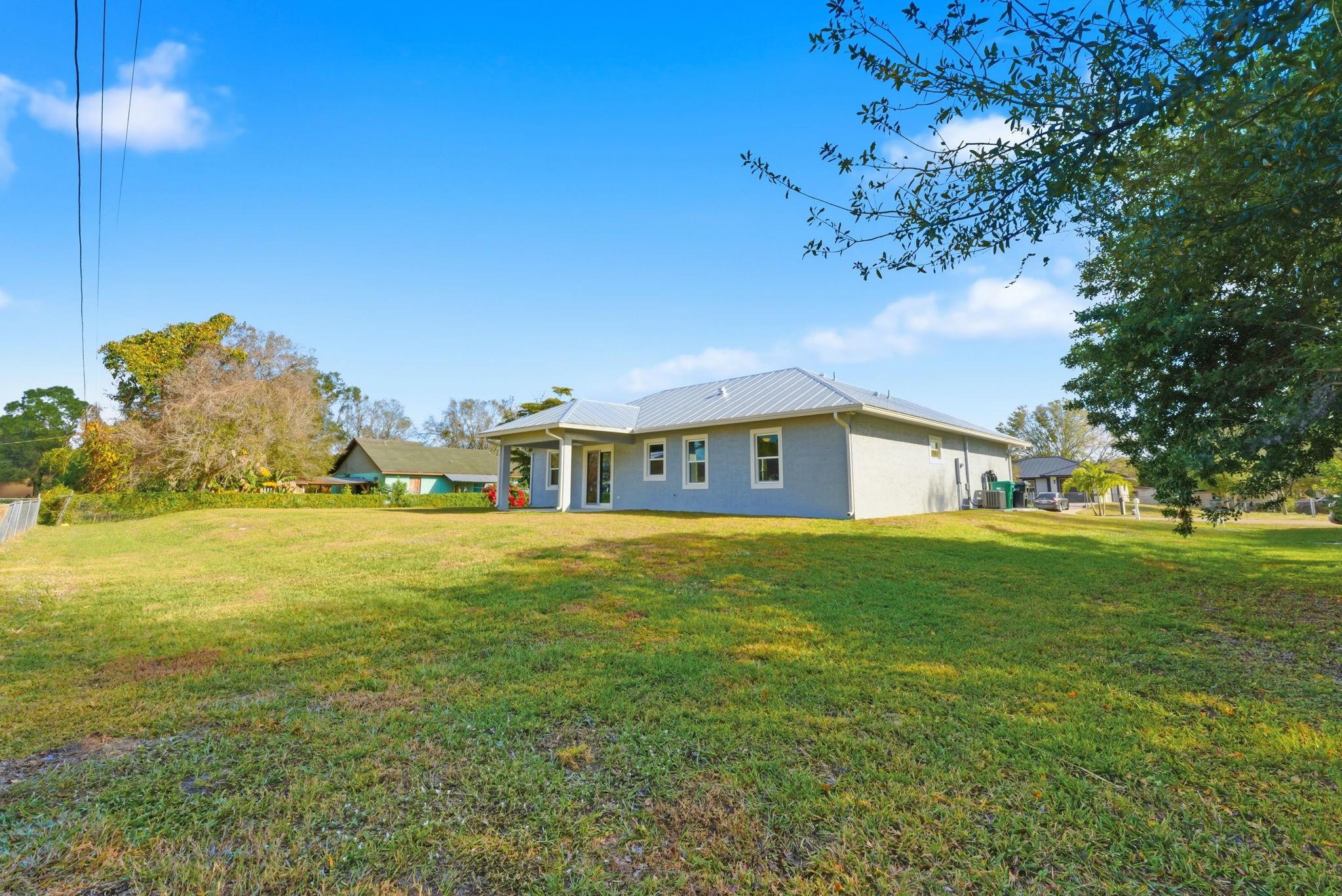 3269 NW 24th Ave Okeechobee, FL 34972