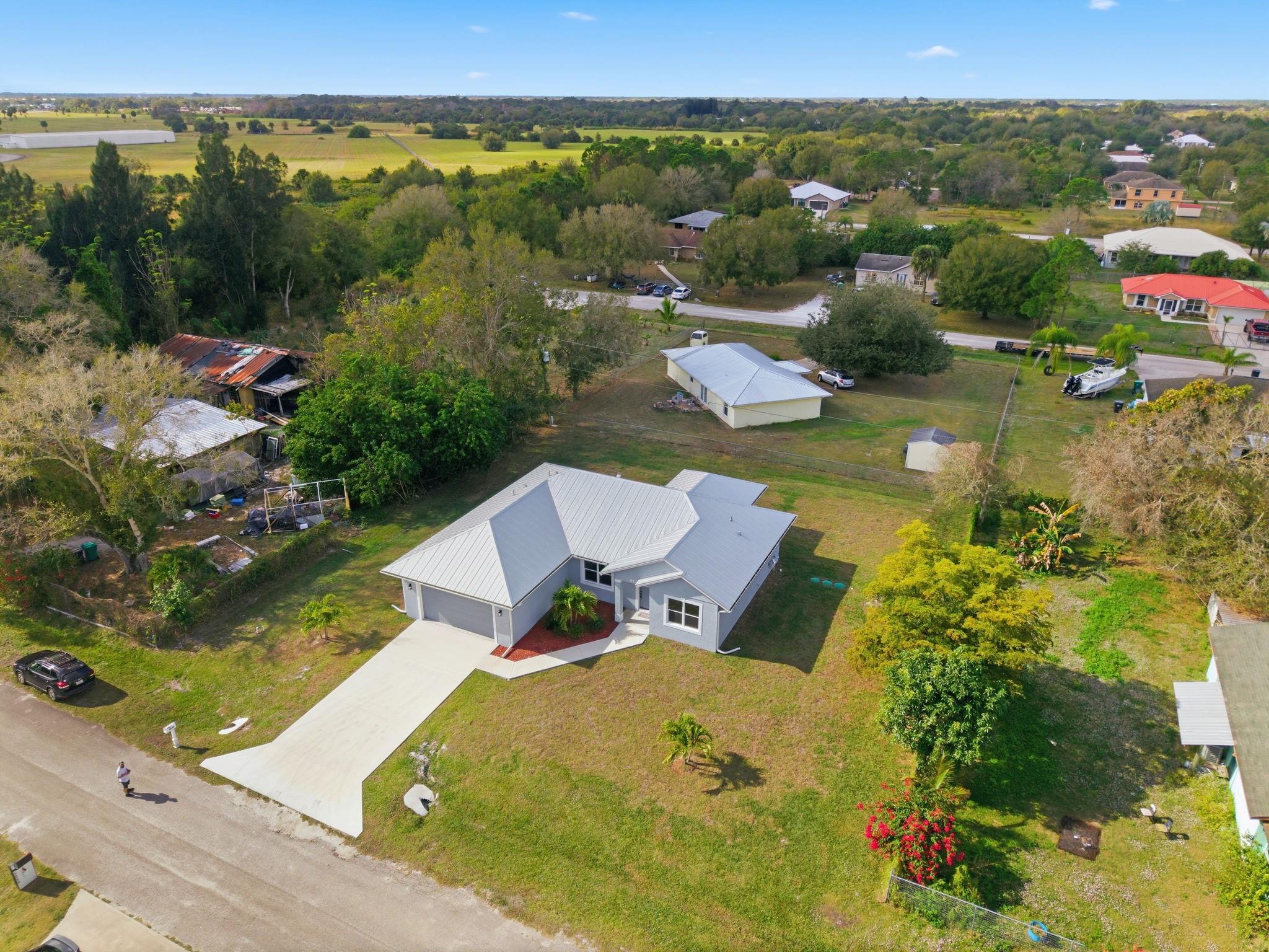 3269 NW 24th Ave Okeechobee, FL 34972