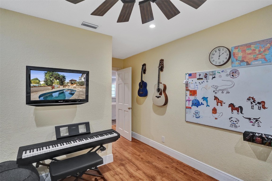 1417 Ponce De Leon Fort Lauderdale, FL 33316