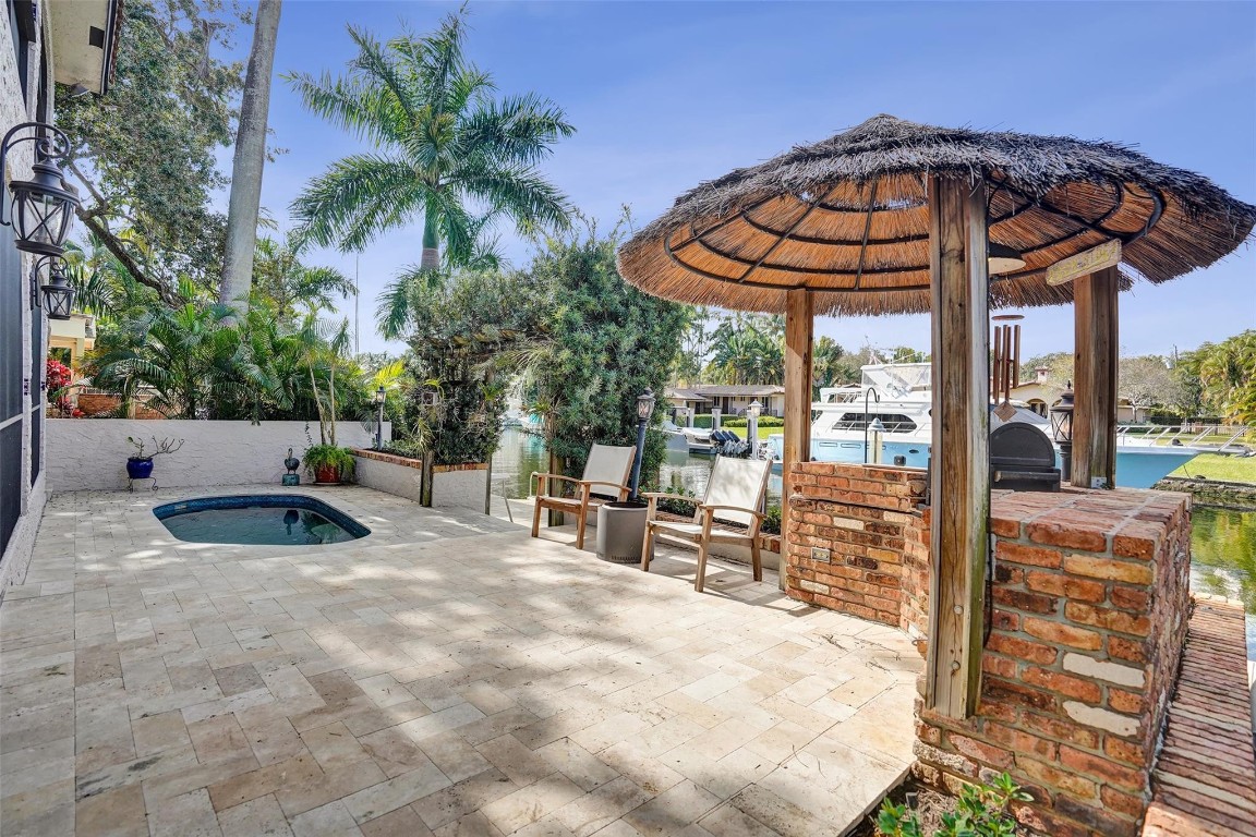 1417 Ponce De Leon Fort Lauderdale, FL 33316