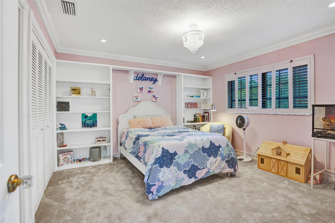 1417 Ponce De Leon Fort Lauderdale, FL 33316