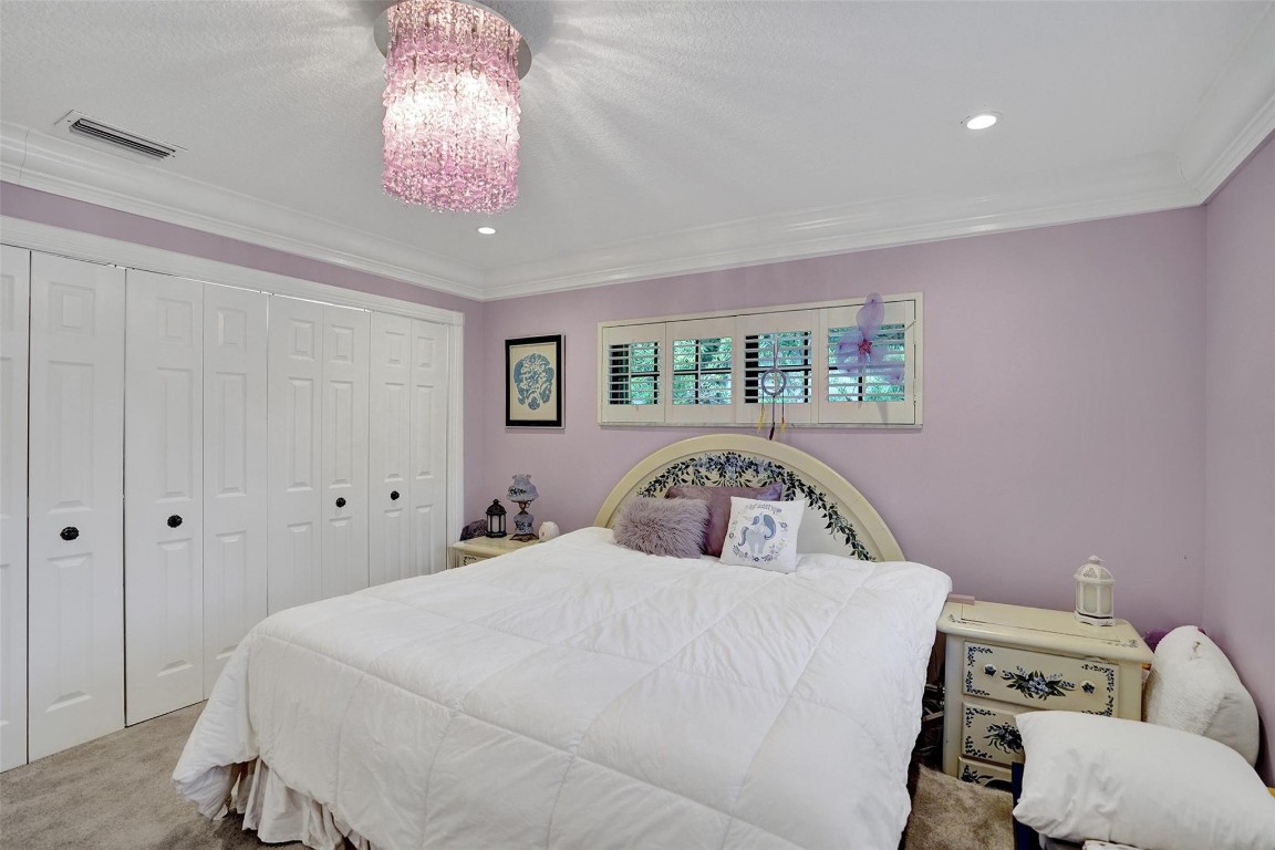 1417 Ponce De Leon Fort Lauderdale, FL 33316