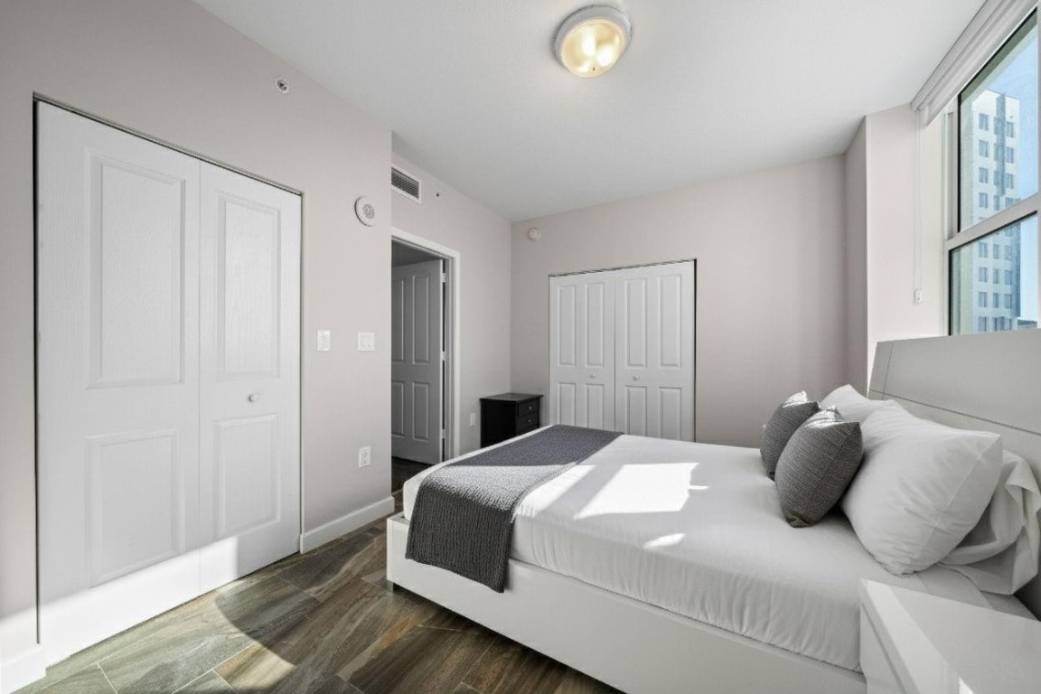 511 SE 5th #707 Fort Lauderdale, FL 33301