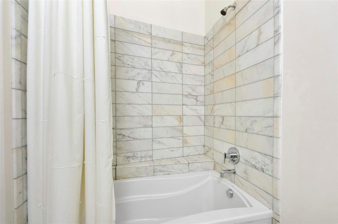 411 NW 1st #703 Fort Lauderdale, FL 33301