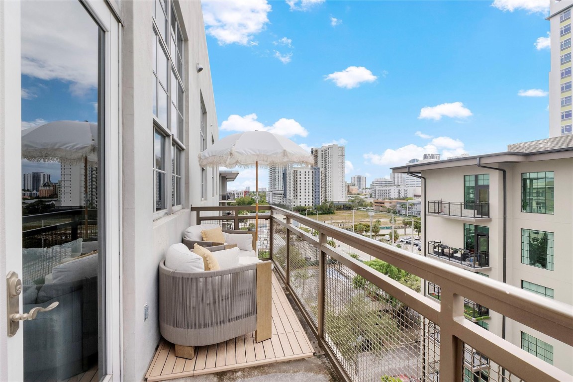 411 NW 1st #703 Fort Lauderdale, FL 33301