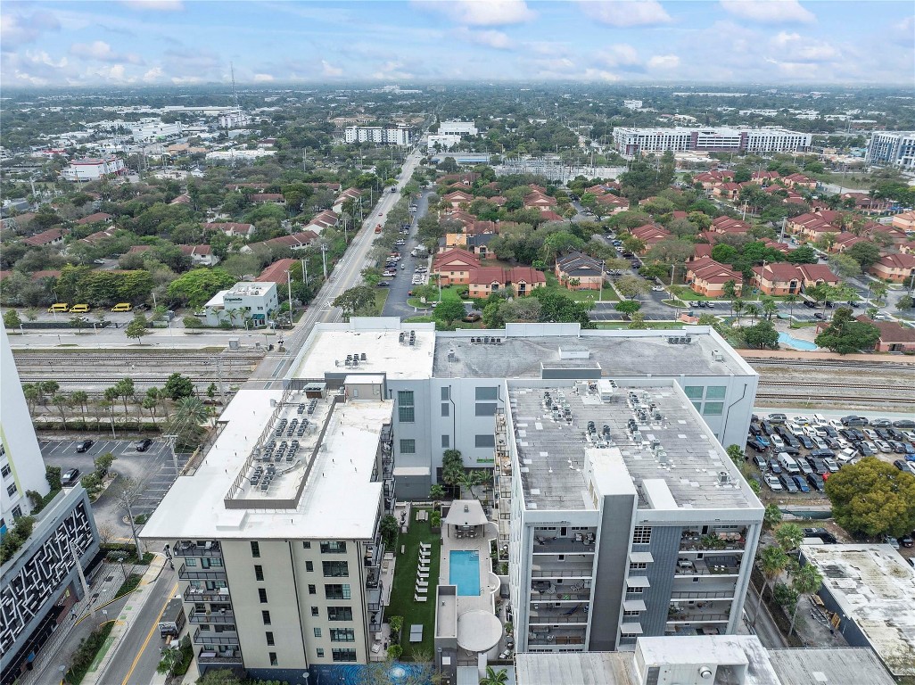 411 NW 1st #703 Fort Lauderdale, FL 33301