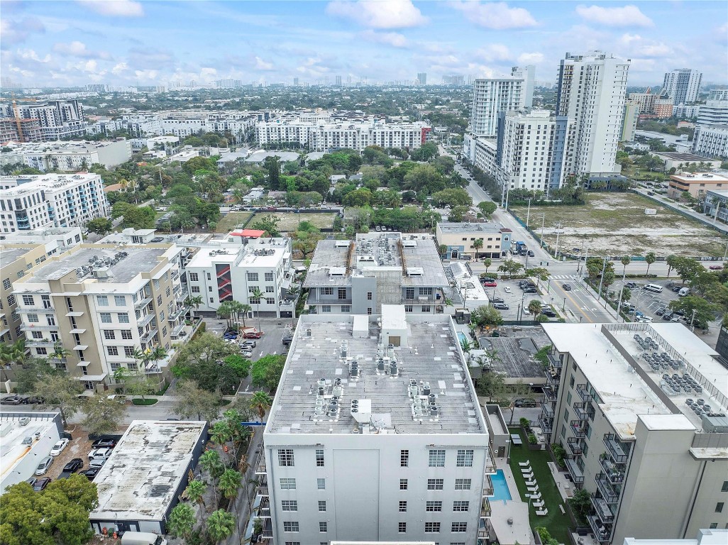 411 NW 1st #703 Fort Lauderdale, FL 33301